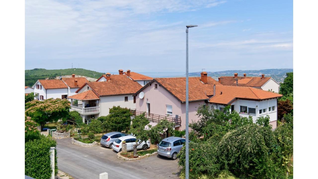 Apartments Belvedere By Rent Istria Plovanija Bagian luar foto